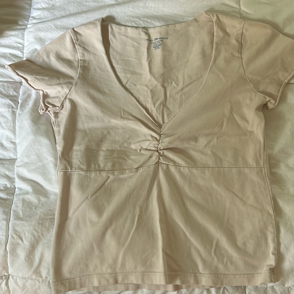 Brandy Melville Beige/Light Pink Women’s VNeck Tee